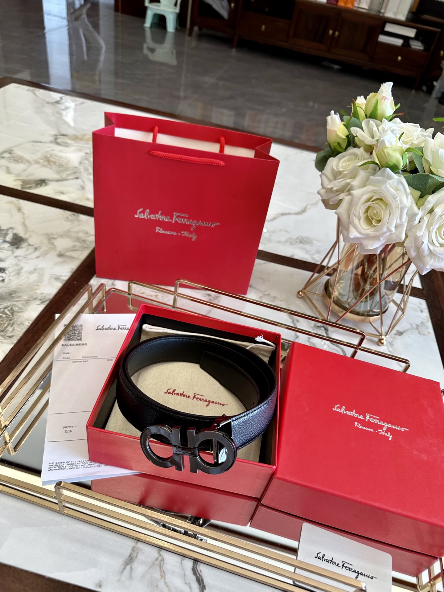 Ferragamo belt model 32